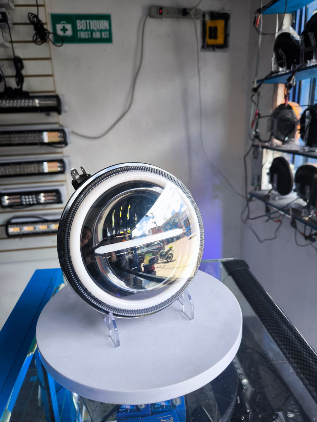 Miniatura 2 de FAROLA 7 PULGADAS (TB054)